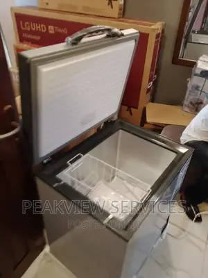 Quality (Bcs-160mg) Bruhm Chest Freezer +Key Lock