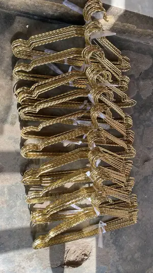 Twisted Gold Hangers