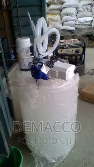 Complete Tank and Dosing Pump 100l