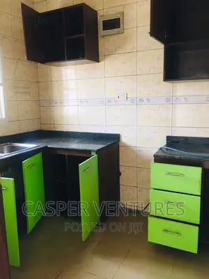 1bdrm Room & Parlour in Chevy View, Chevron for rent