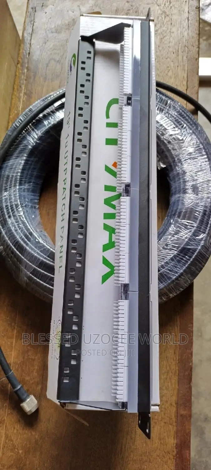 24 Ports Cat6 UTP Patch Panel for Networking Installation