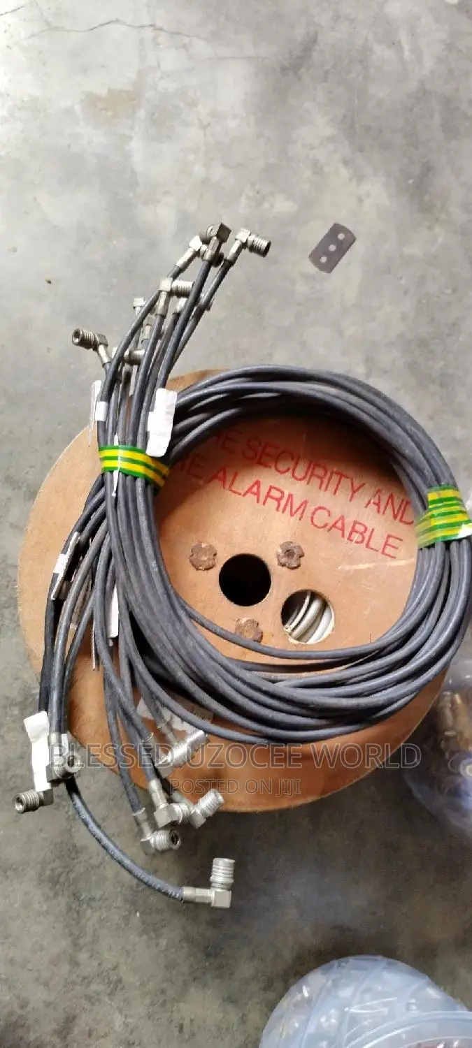 1m Subminiature Version a (SMA) Coaxial Cable