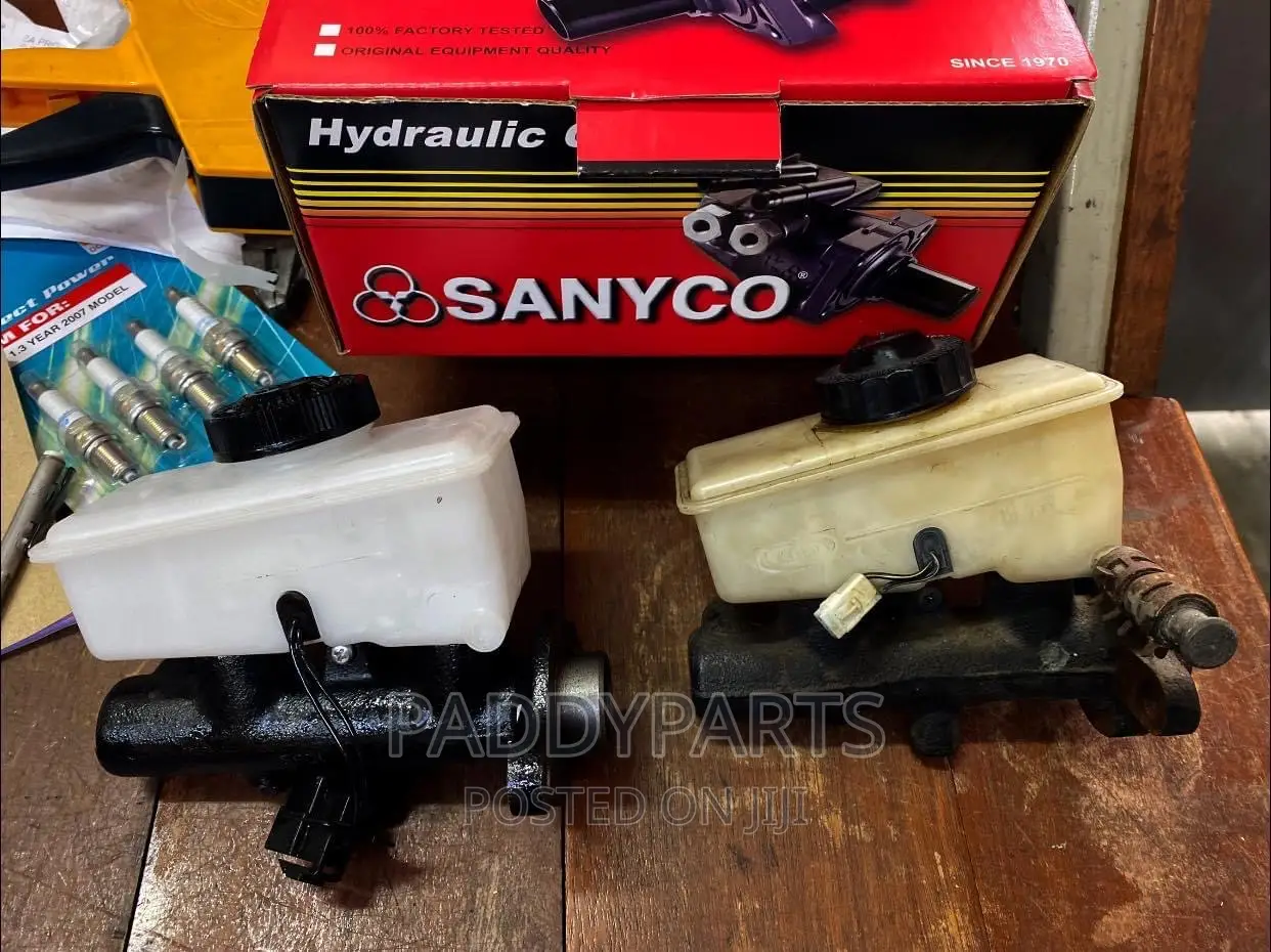 Kia Sportage Brake Master Cylinder in Lagos Island (Eko) Vehicle