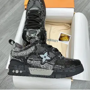 Louis Vuitton Classic