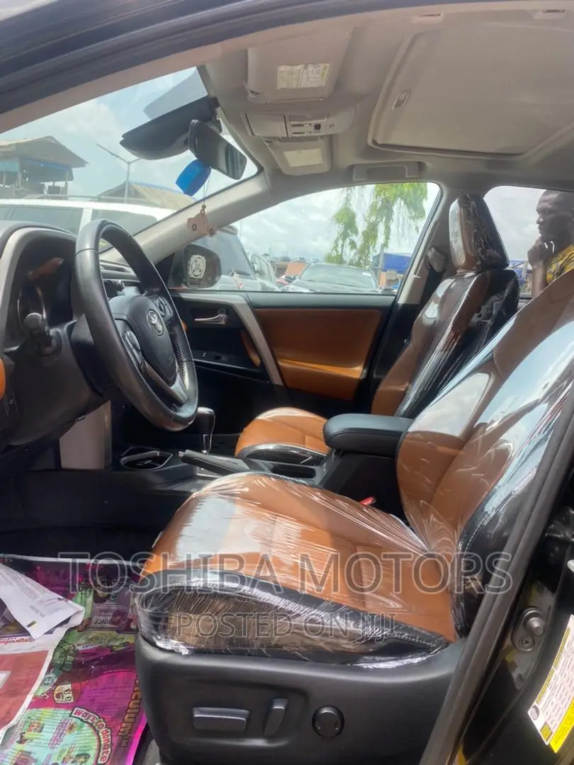 Toyota RAV4 2016 Black