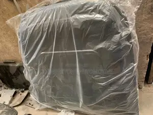 Booth Currant Toyota Hilux 2021