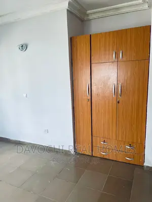 3bdrm Apartment in Chevron Conservation, Lekki for rent