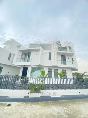 Furnished 5bdrm Mansion in Osapa London Lekki for sale