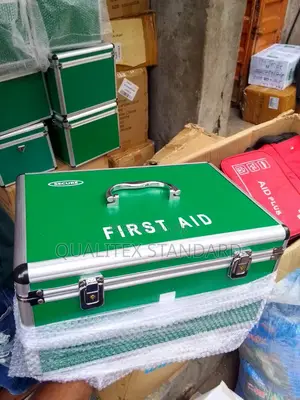 Secure Uk Medium First Aid Box