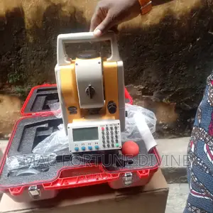 Original DTM Total Station Complet Set.
