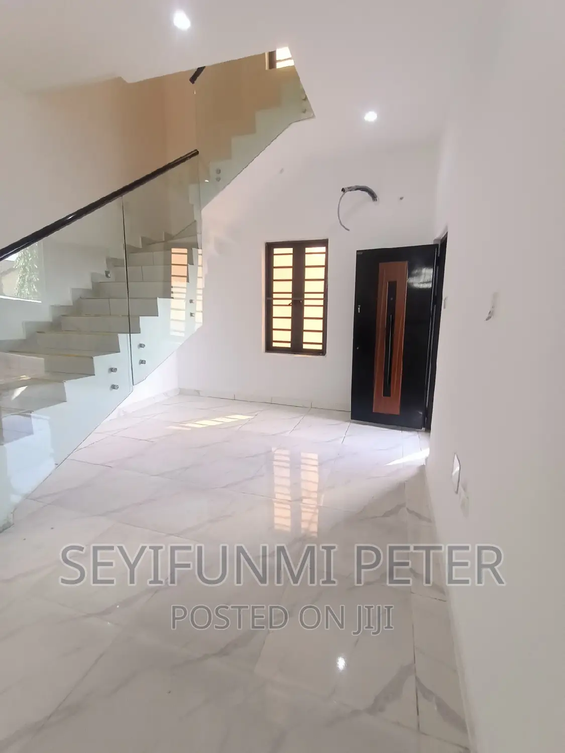 Furnished 4bdrm Duplex in Gateway Zone Estate, for sale
