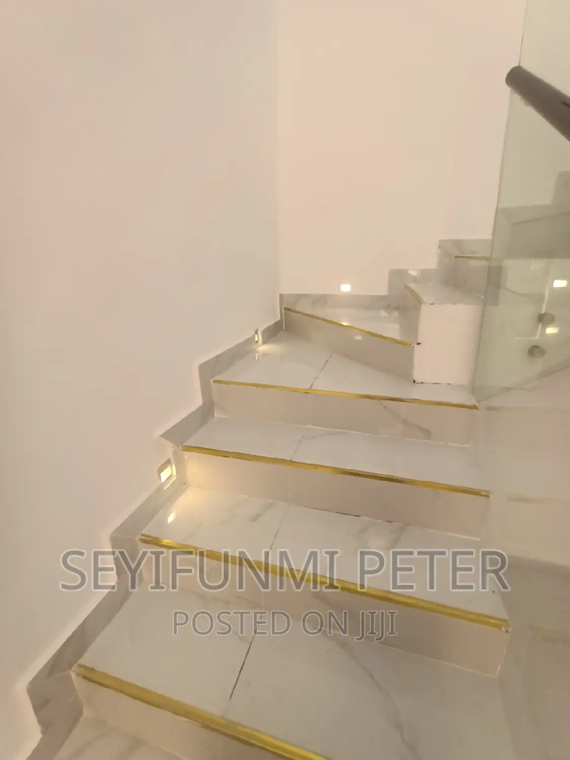 Furnished 4bdrm Duplex in Gateway Zone Estate, for sale