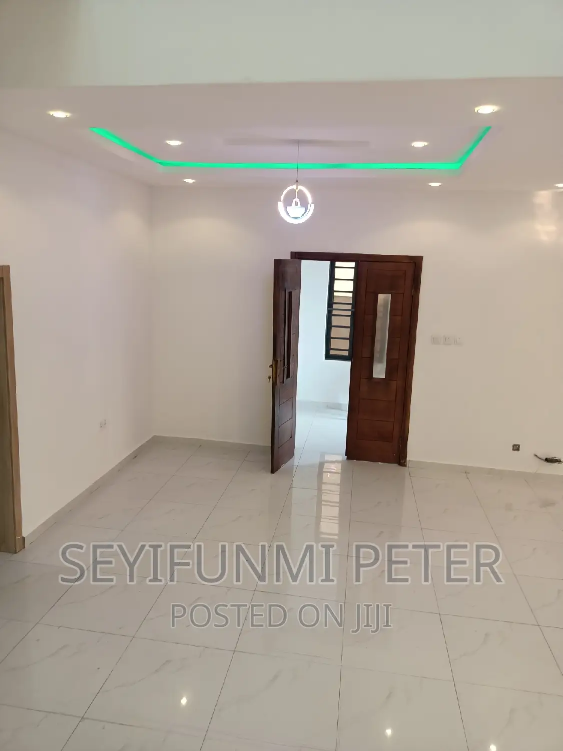 Furnished 4bdrm Duplex in Gateway Zone Estate, for sale