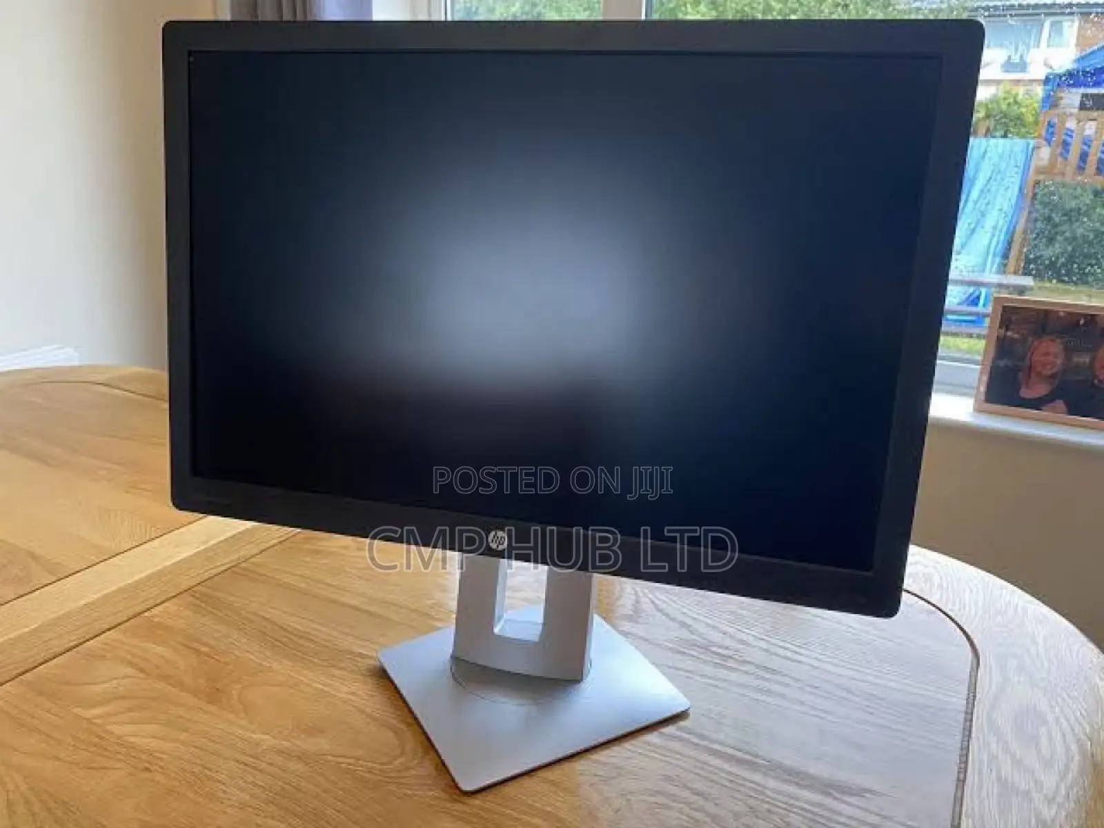 Hp Elitedisplay E242 Full Hd Resolution 24-Inch
