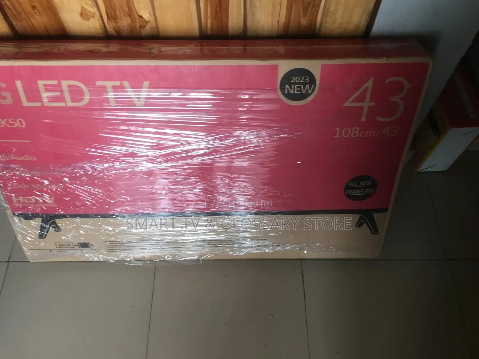 LG 43inches LED Wall Mountable TV