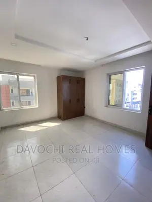 3bdrm Apartment in Ikate Lekki for rent