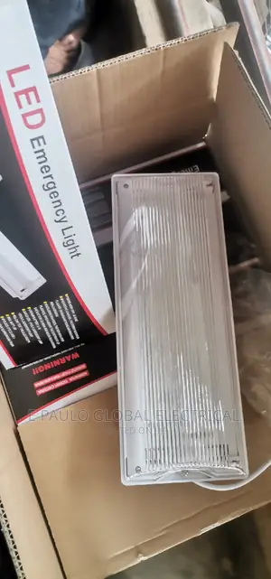 8wats Emergency Light White
