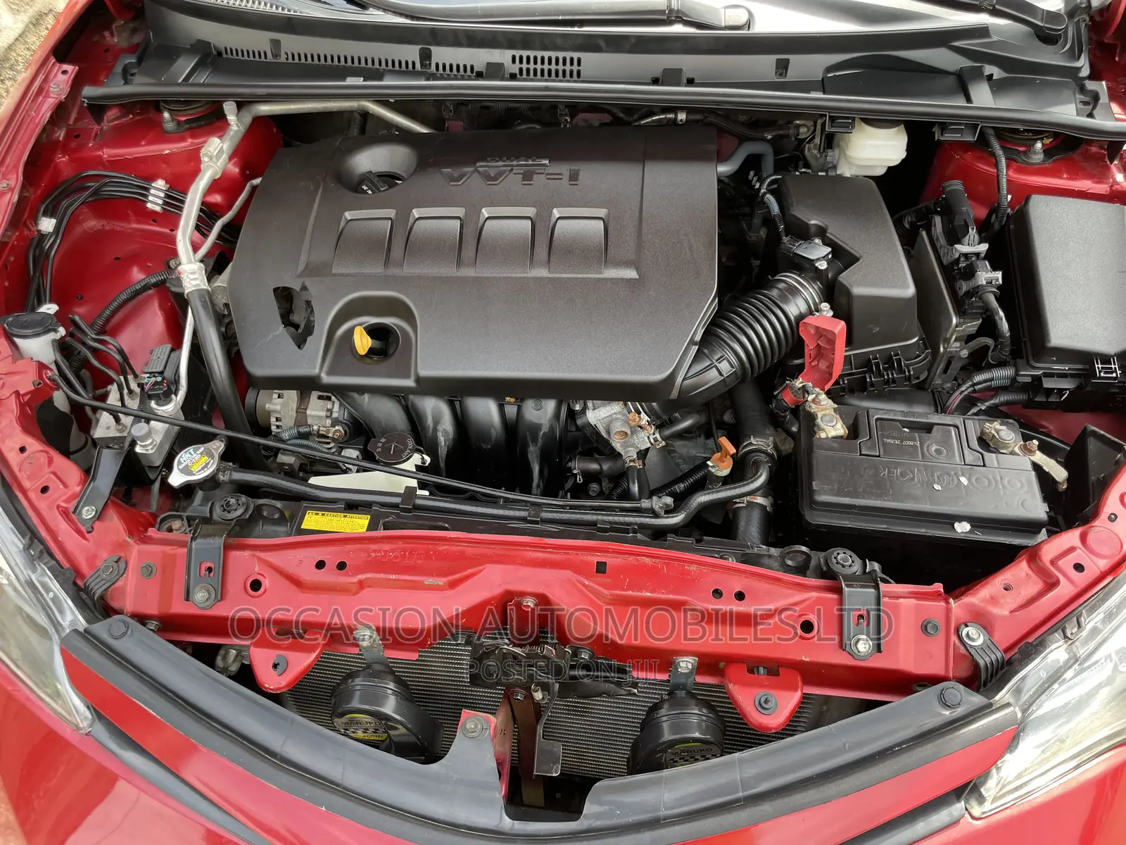 Toyota Corolla SE 4dr Sedan (1.8L 4cyl CVT) 2017 Red