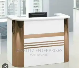 Executive Font Desk Table