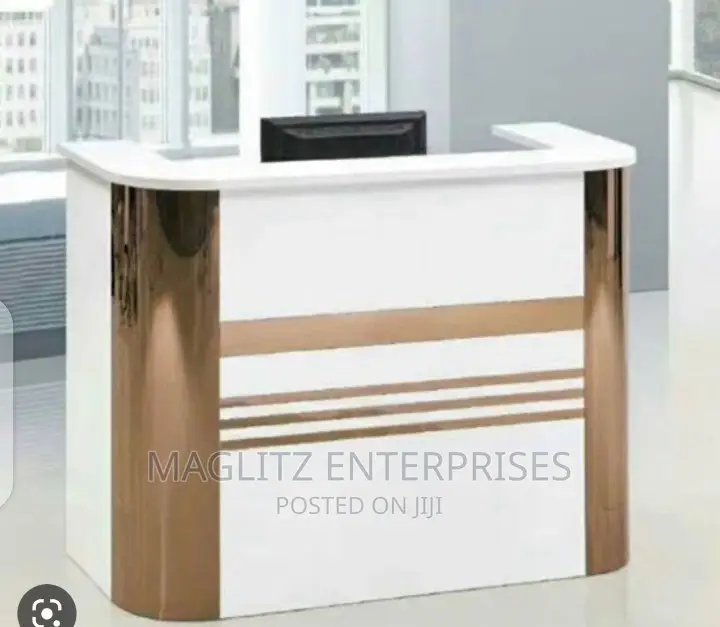 Executive Font Desk Table