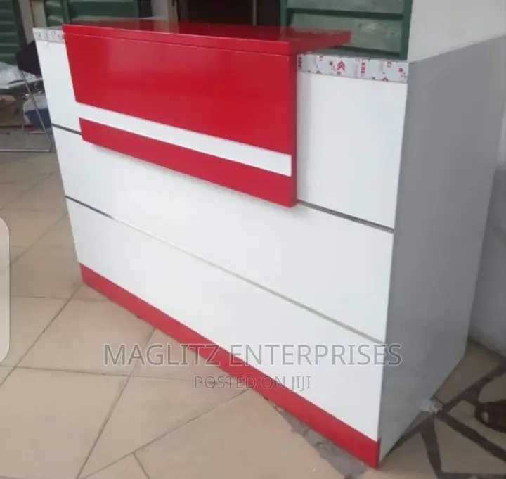 Executive Front Desk Table