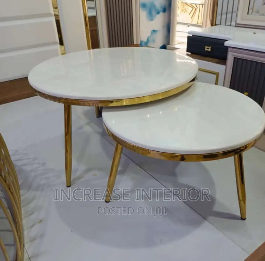Imported Marble Center Table With Side Stools