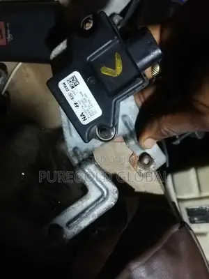 Hyundai Azera Tire Pressure Monitor Sensor