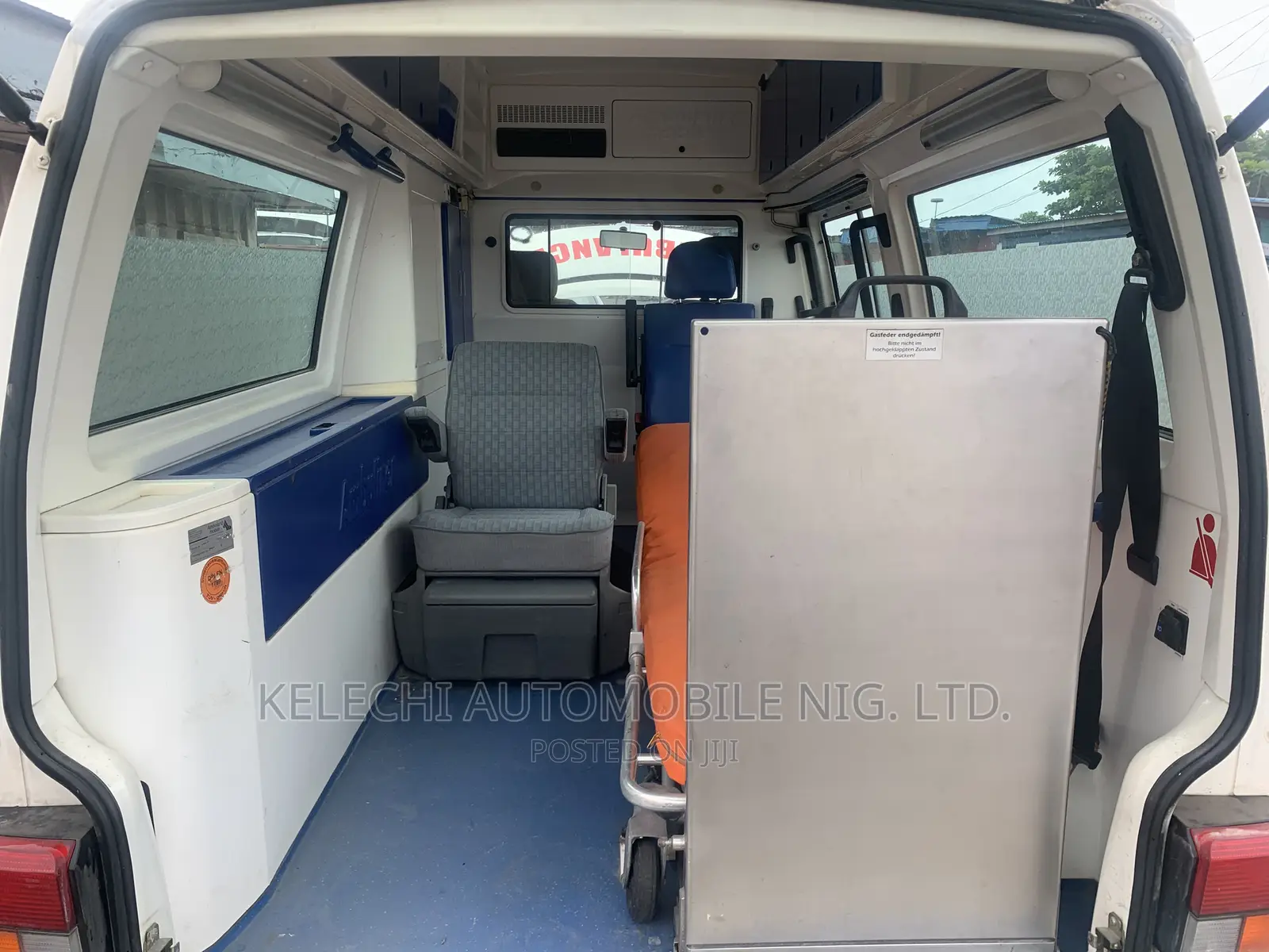 Volkswagen Transporter 2000 White