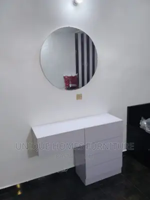 Unique Homes Furniture,Standard and Quality Dressing Mirror