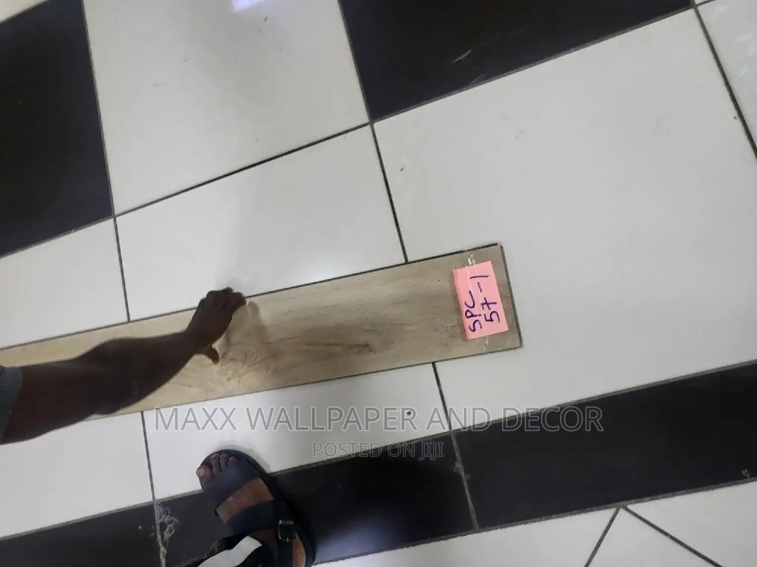 Your Number One SPC Floor Plug With Guarantee