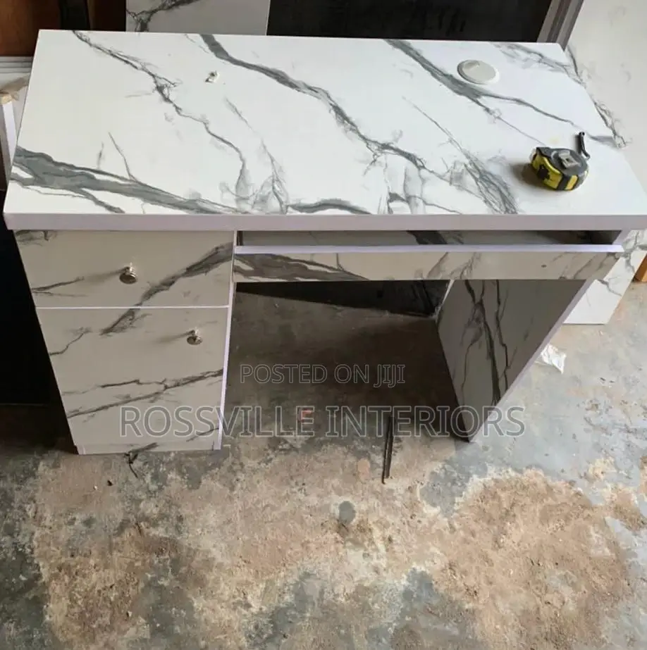 Classy Office Table
