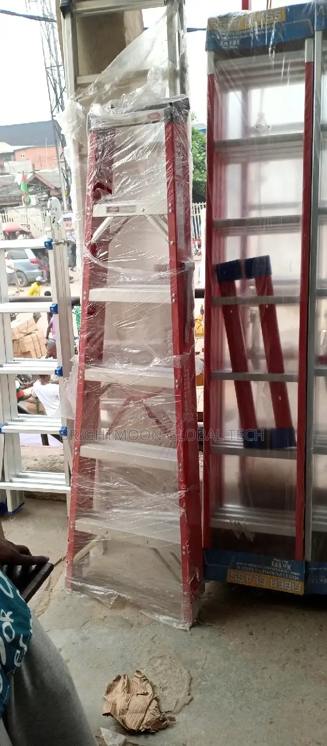 6step Fiberglass Ladder