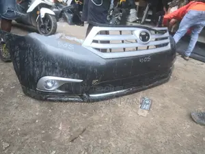 Complete Front Bumper Toyota Highlander 2012