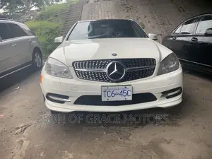 Mercedes-Benz C350 2011 White