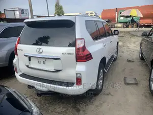 Lexus GX 460 Premium 2013 White