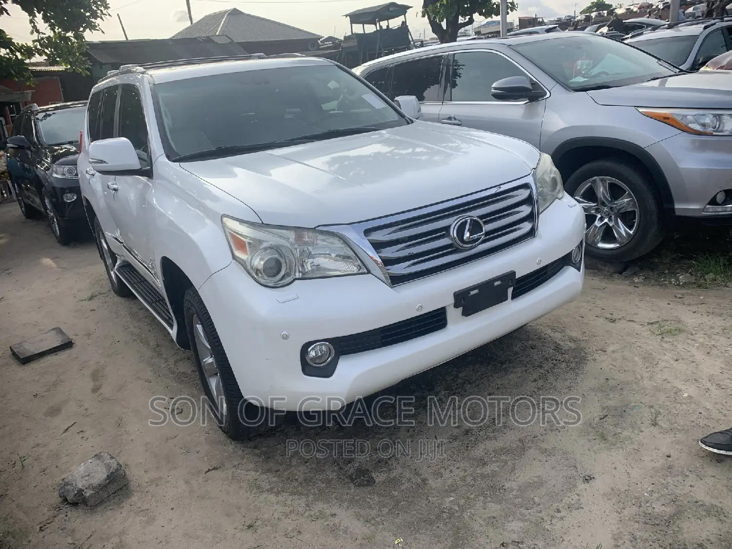 Lexus GX 460 Premium 2013 White