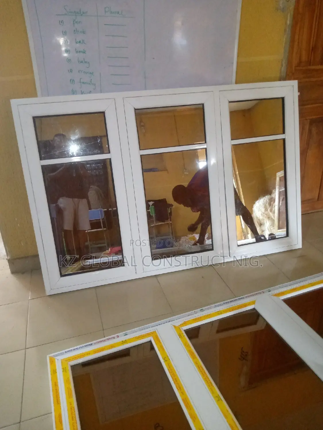 Aluminum Casement Window With Net Only