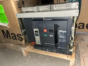 Schneider ACB 4000 4pole