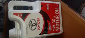 Toyota Genuine Synthetic Engine Oil 5w 30
