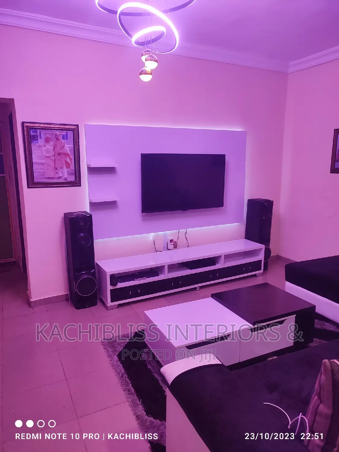 Beautiful Tv Console Center Table