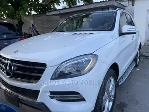 Mercedes-Benz M Class ML350 4MATIC 4dr SUV AWD (3.5L 6cyl 7A) 2015 White