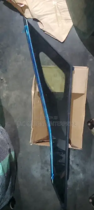 Vent Glass for Rx 350 2020 Available as Seen