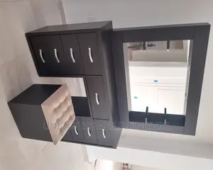 Unique Homes Offers U a Quality Dressing Mirror