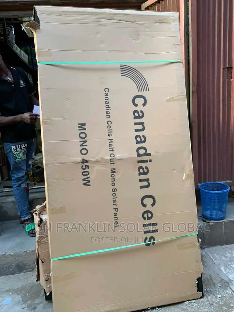 450watts Mono Canadian Crystalline Half Cut Solar Panel