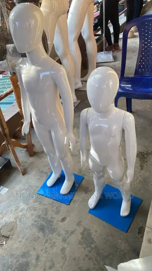 Unisex Glossy White Kids Dummy