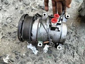 Clean Compressor for Toyota RAV4 2015 Model Manual