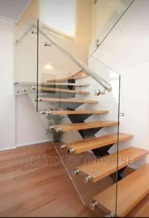 Frameless Staircase/Balcony Rails.