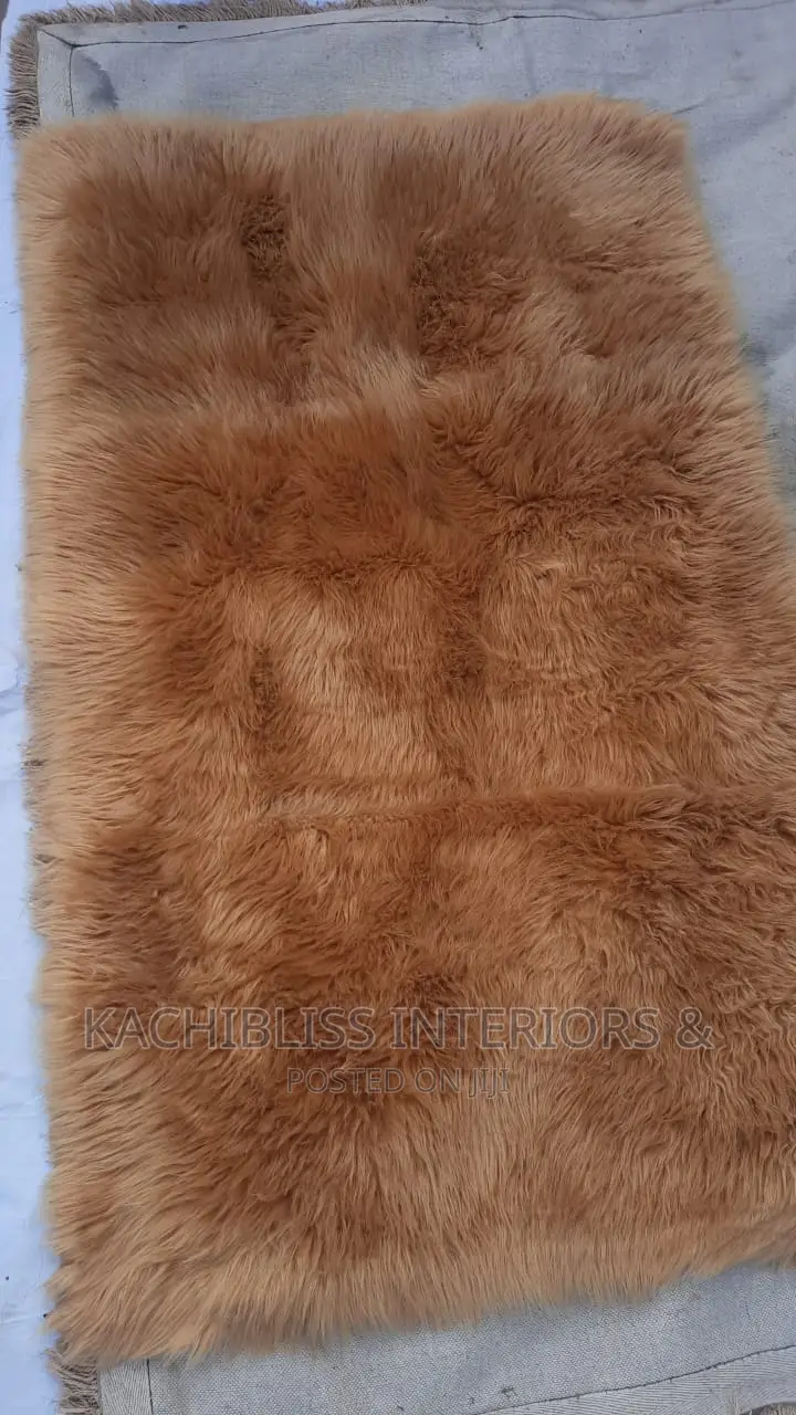 4*6 Fur Rugs