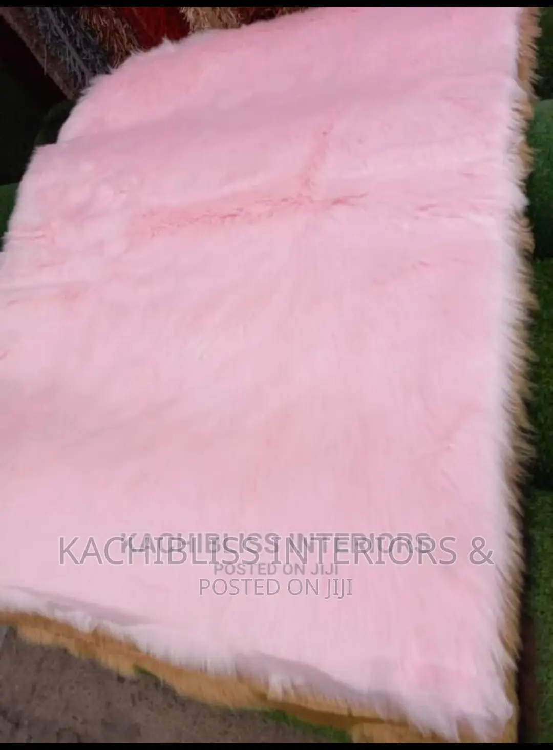 5*7 Fur Rugs in Different Colors