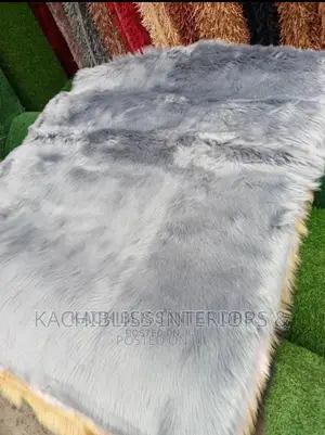 5*7 Fur Rugs in Different Colors